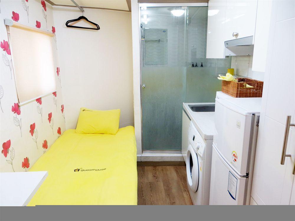 24 Guesthouse Edae Seoul Eksteriør billede
