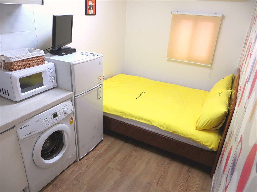 24 Guesthouse Edae Seoul Eksteriør billede