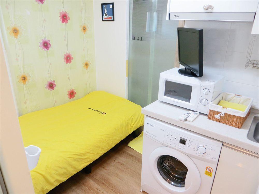 24 Guesthouse Edae Seoul Eksteriør billede