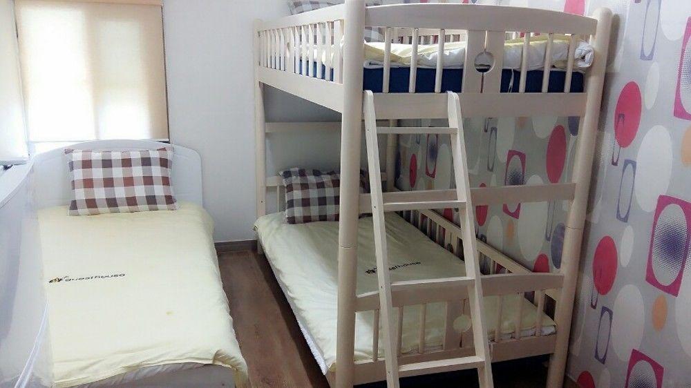 24 Guesthouse Edae Seoul Eksteriør billede